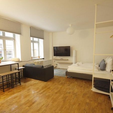 Nuvoom Workation, Highspeed Internet, Zentral In Der Dresdner Innenstadt Drezda Kültér fotó